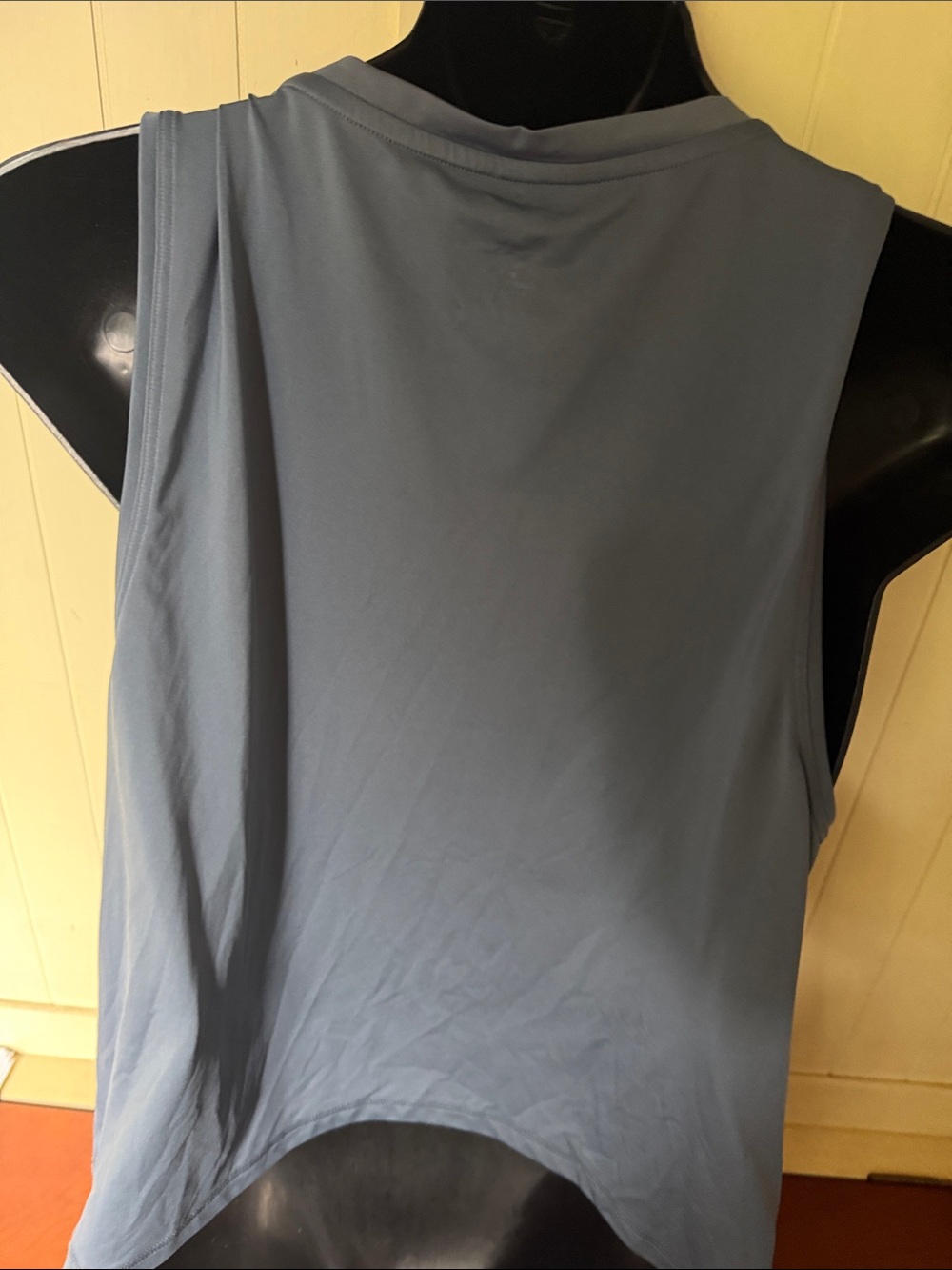 Peloton Slate Blue Workout Tank with Gloss Logo NWT - Picture 3 of 4